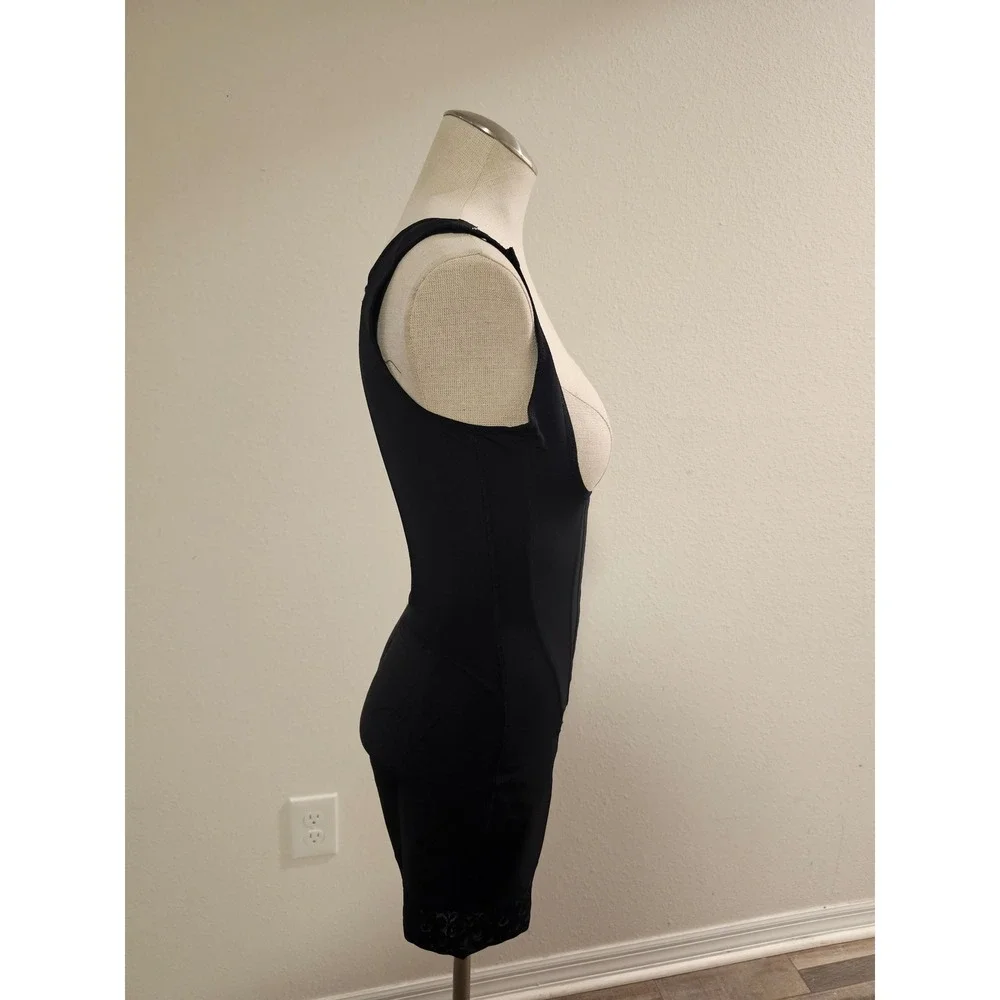 Medium Black Full Body Shapewear Bodysuit With Lace Trim